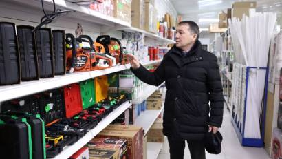 14 января аким Айыртауского района М.Ж. Мендыбаев провел плановое посещение торговых объектов райцентра