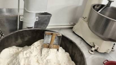 В селе Антоновка ТОО &quot; Ясмина Агро&quot; реализовали социально ориентированный проект пекарню, проектный мощностью 500 булок в сутки